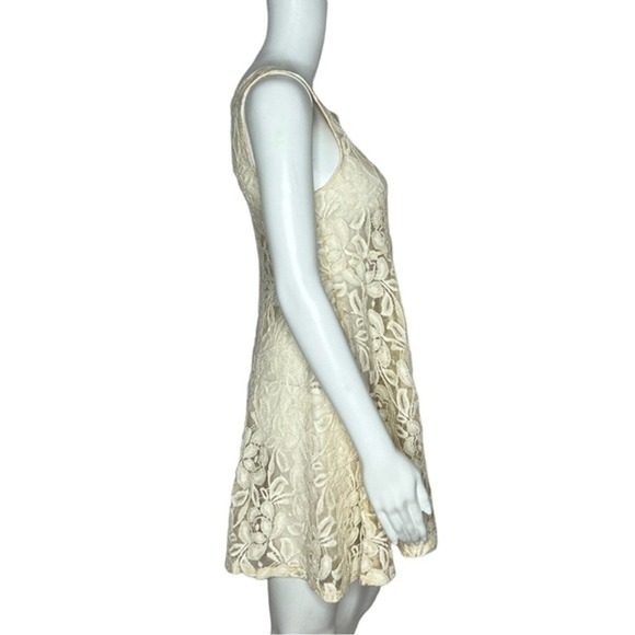 Free People Dress Womens XS Cream Miles Of Lace Sheer Lace Mini Neutral Feminine - Picture 2 of 7